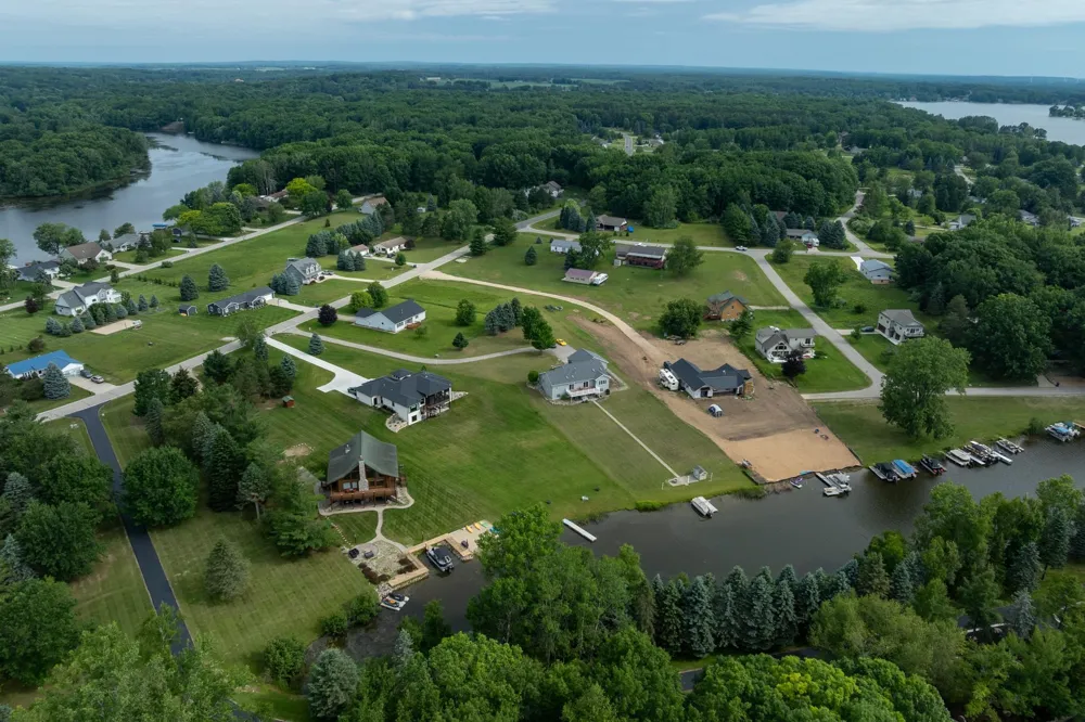 1081 Bundy Drive Broomfield Township, MI 48893