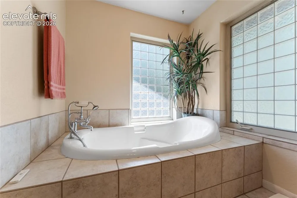 657 Spring Valley Drive Divide, CO 80814