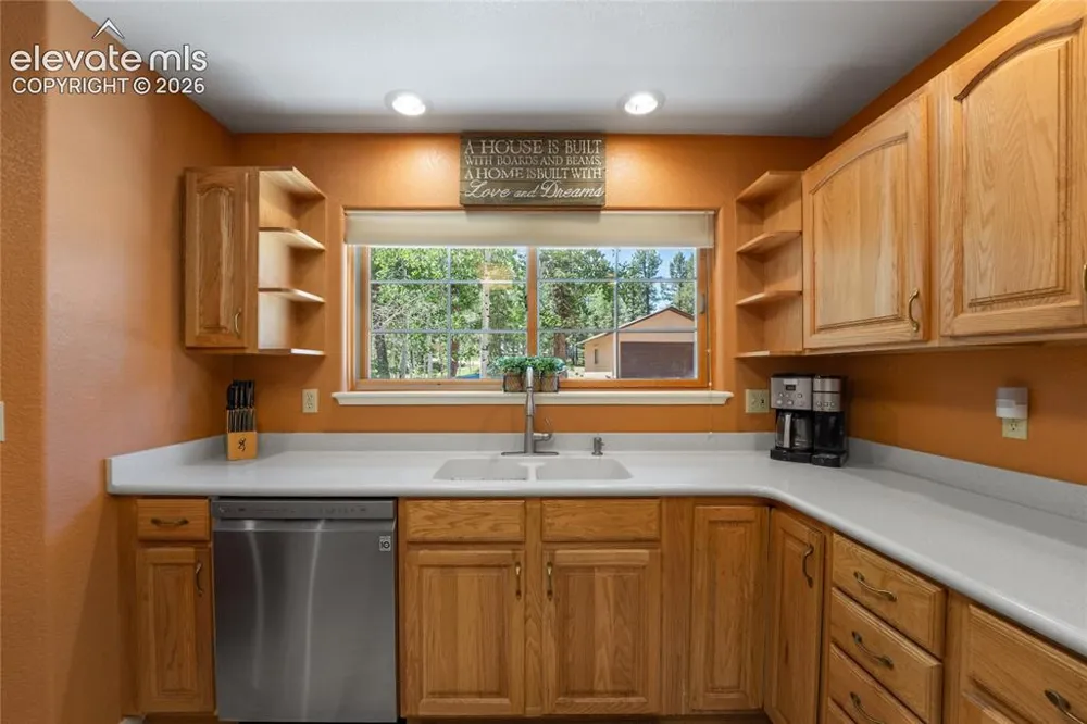 657 Spring Valley Drive Divide, CO 80814