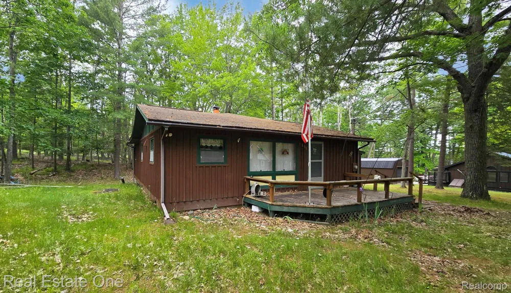 4233 Pheasant Road Alcona Township, MI 48742