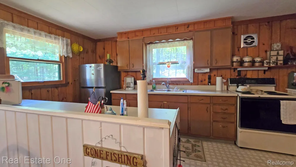4233 Pheasant Road Alcona Township, MI 48742