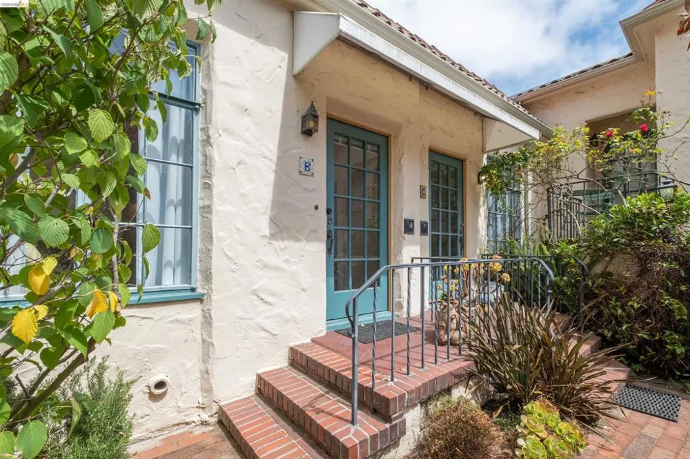 2444 Virginia #B Berkeley, CA 94709