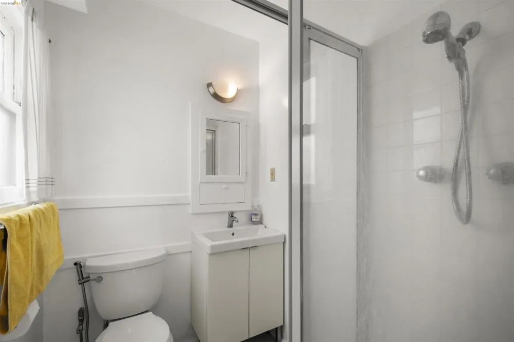 2444 Virginia #B Berkeley, CA 94709