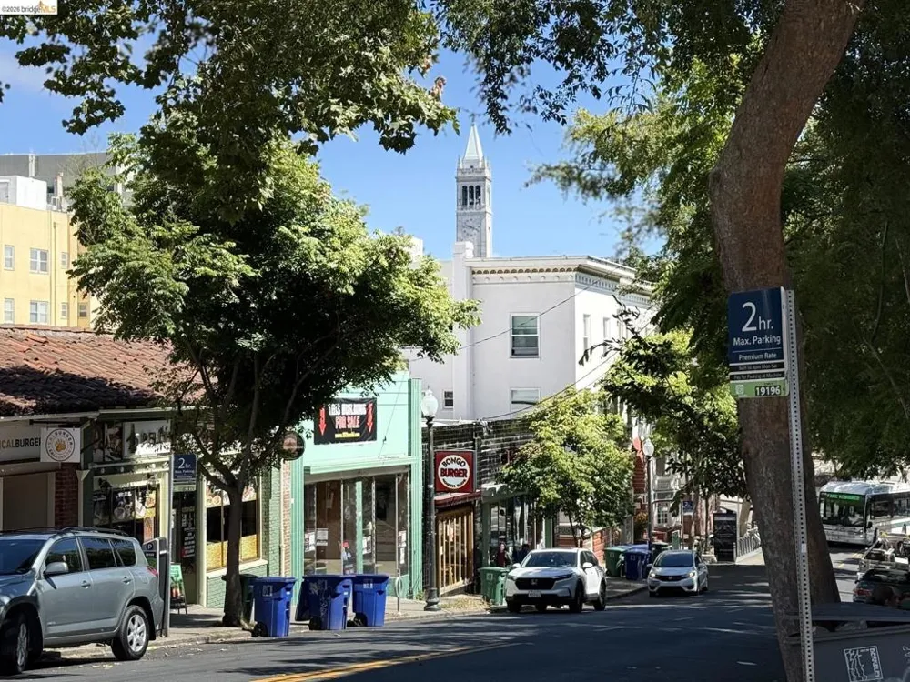 2444 Virginia #B Berkeley, CA 94709