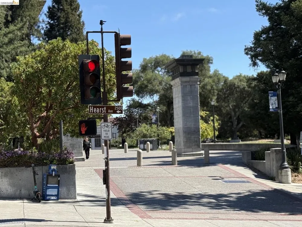 2444 Virginia #B Berkeley, CA 94709