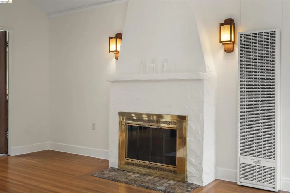 2444 Virginia #B Berkeley, CA 94709