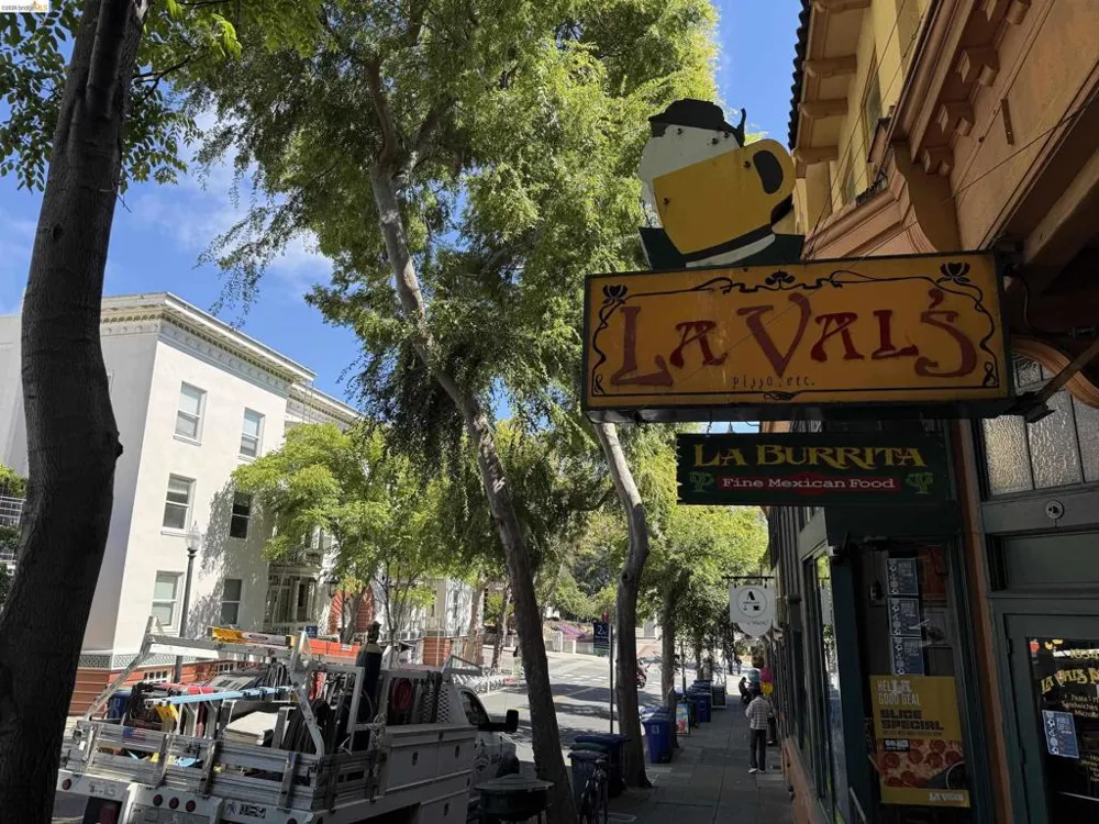 2444 Virginia #B Berkeley, CA 94709