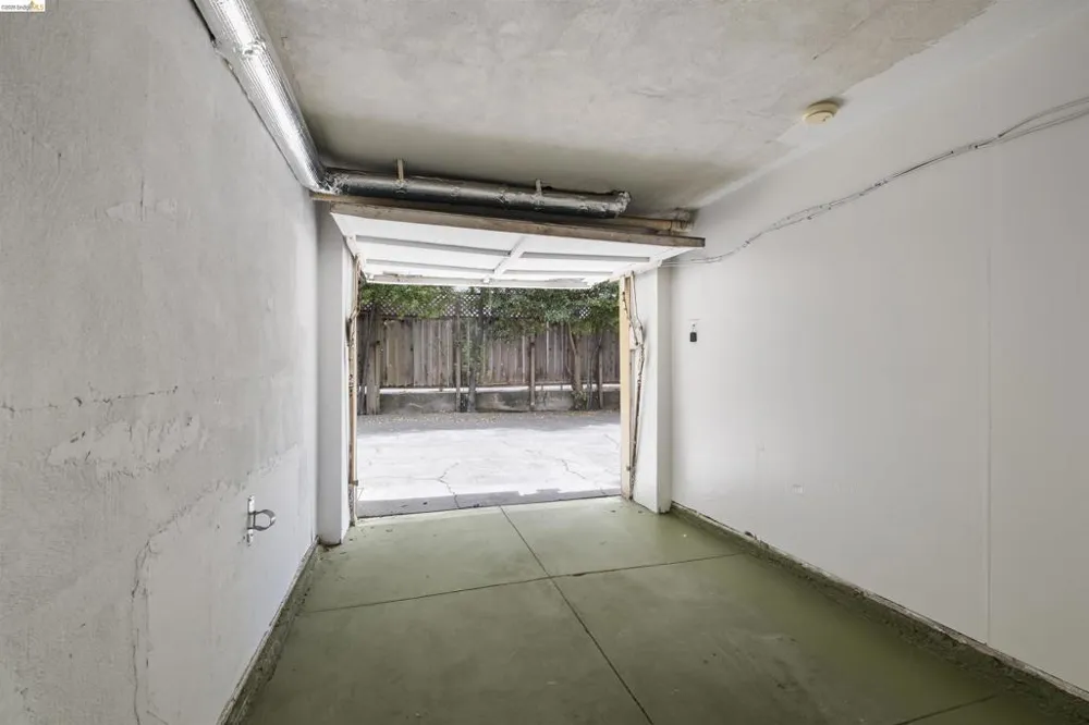 2444 Virginia #B Berkeley, CA 94709