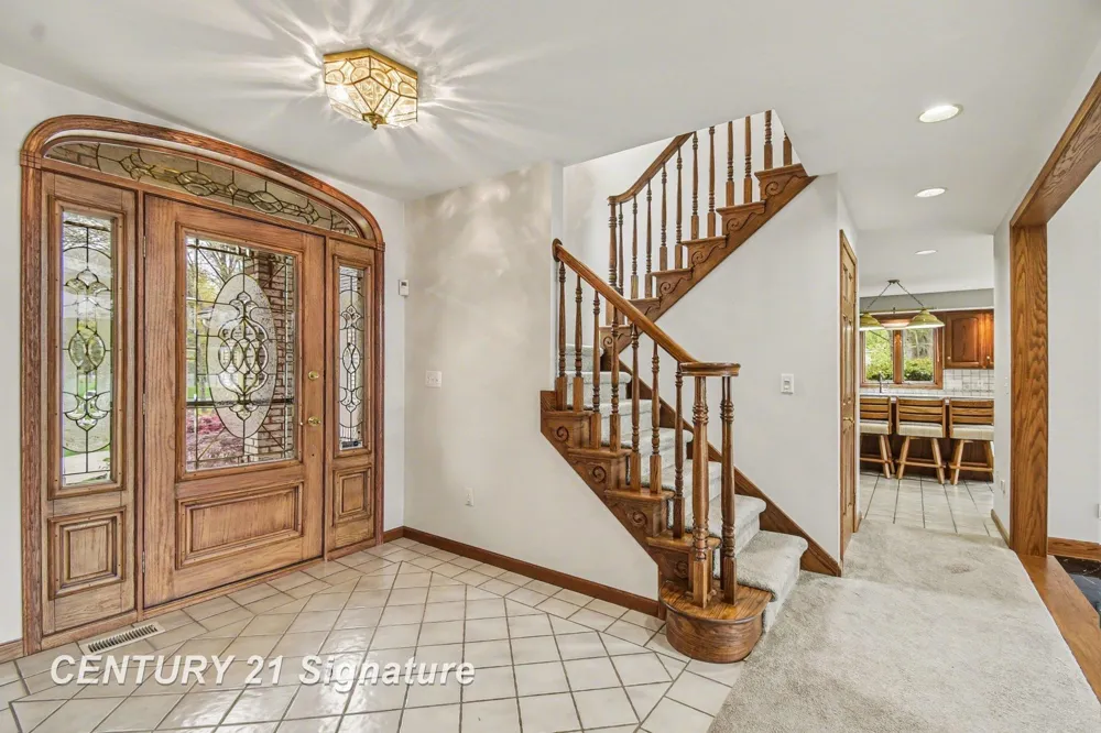 1944 E Lake Circle Drive Thomas Township, MI 48609