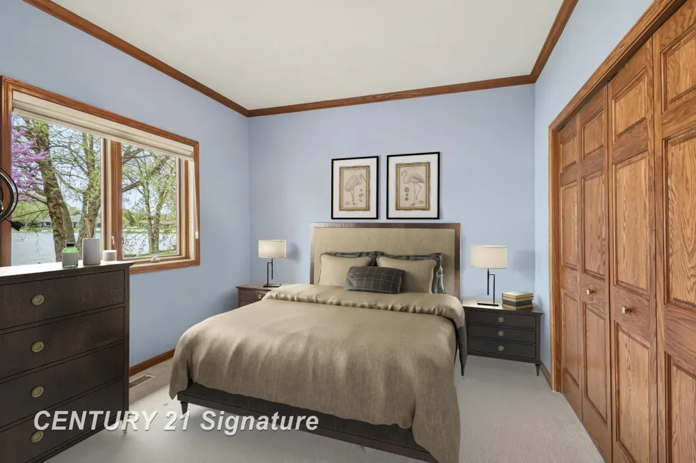 1944 E Lake Circle Drive Thomas Township, MI 48609