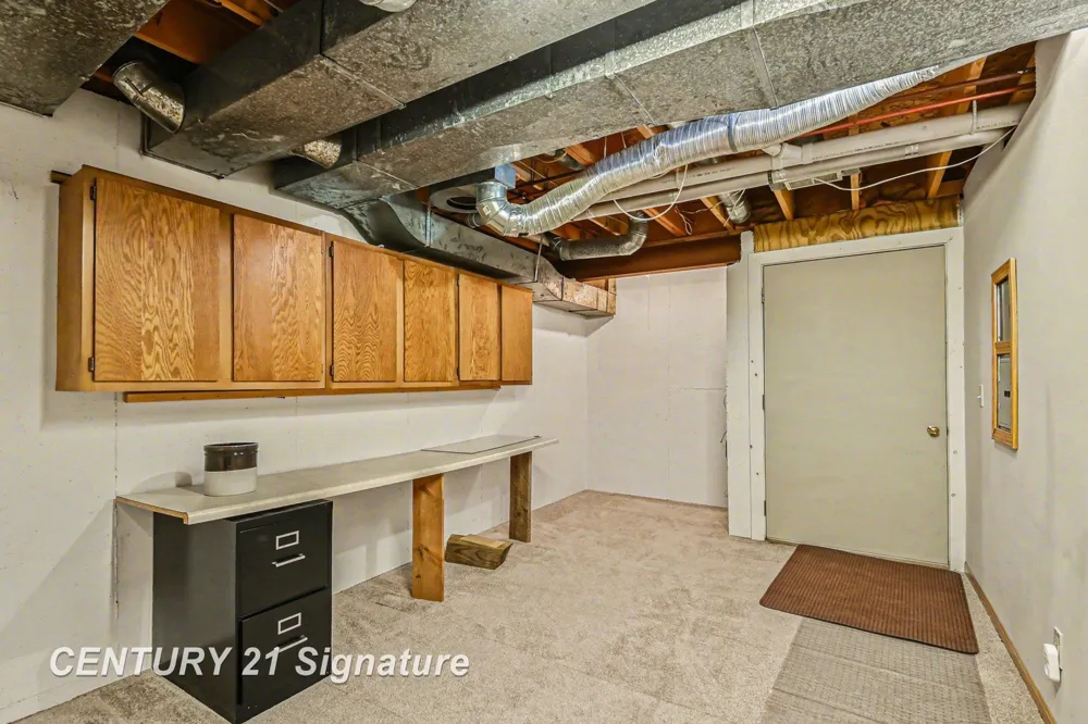 1944 E Lake Circle Drive Thomas Township, MI 48609