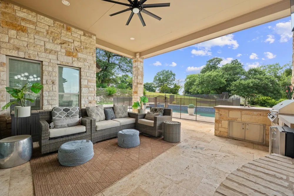 112 Salinas Cove Austin, TX 78738