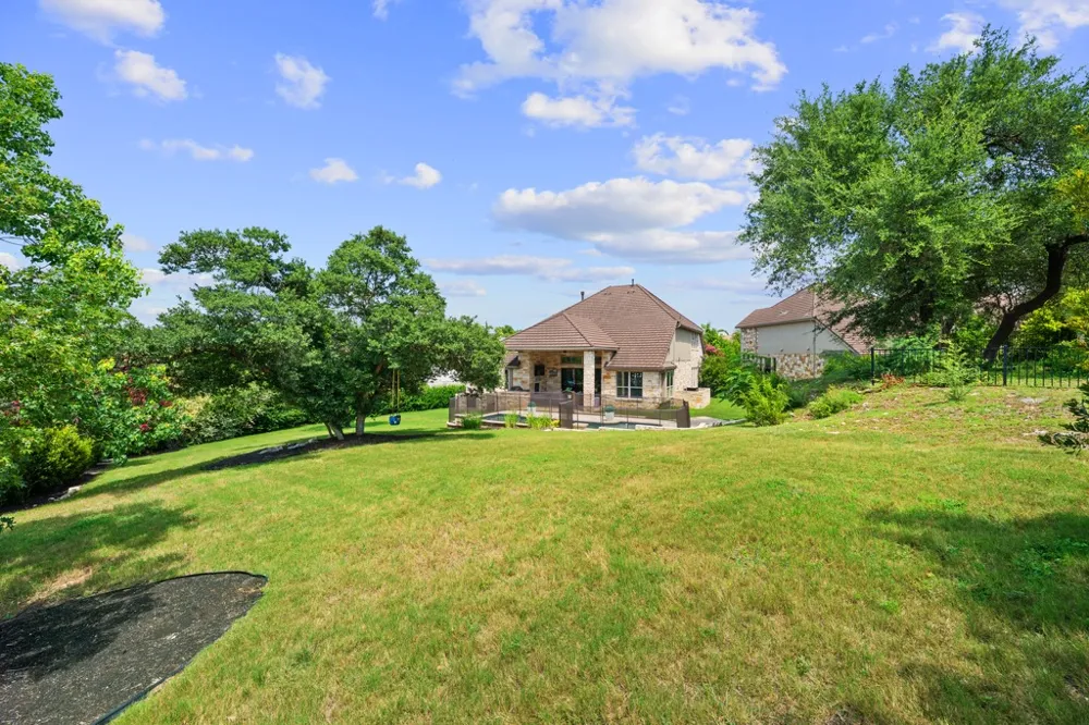 112 Salinas Cove Austin, TX 78738