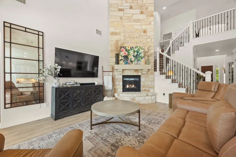 112 Salinas Cove Austin, TX 78738