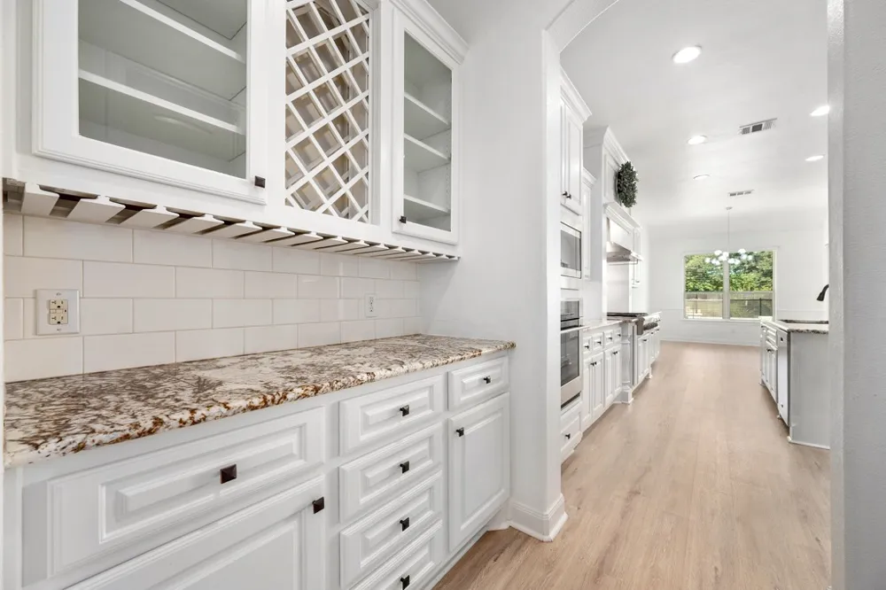 112 Salinas Cove Austin, TX 78738