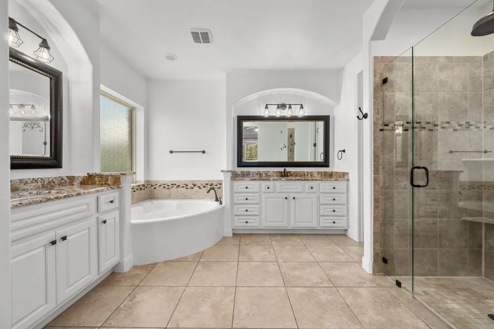112 Salinas Cove Austin, TX 78738