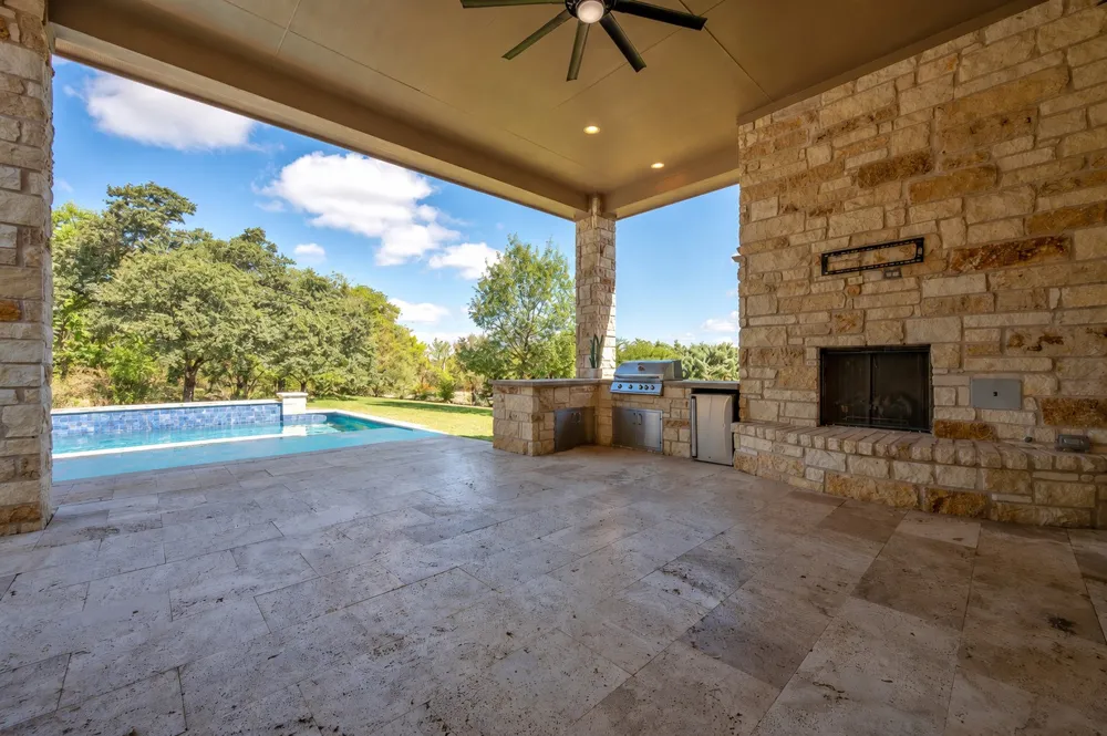 112 Salinas Cove Austin, TX 78738