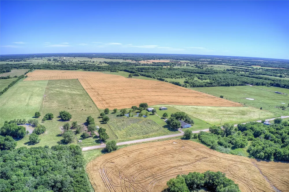 6399 Fm 2068 Commerce, TX 75428