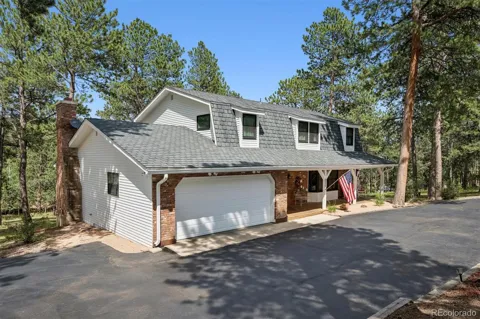 2710 Interlocken Drive