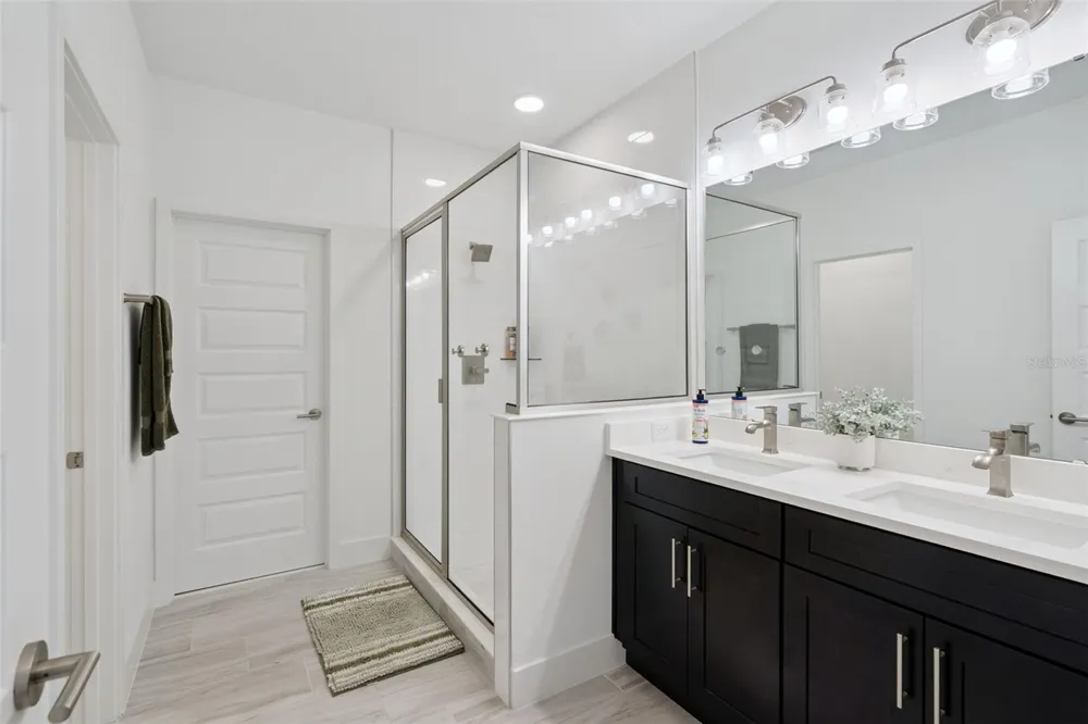 14014 SCARLET ASTER ALLEY Winter Garden, FL 34787