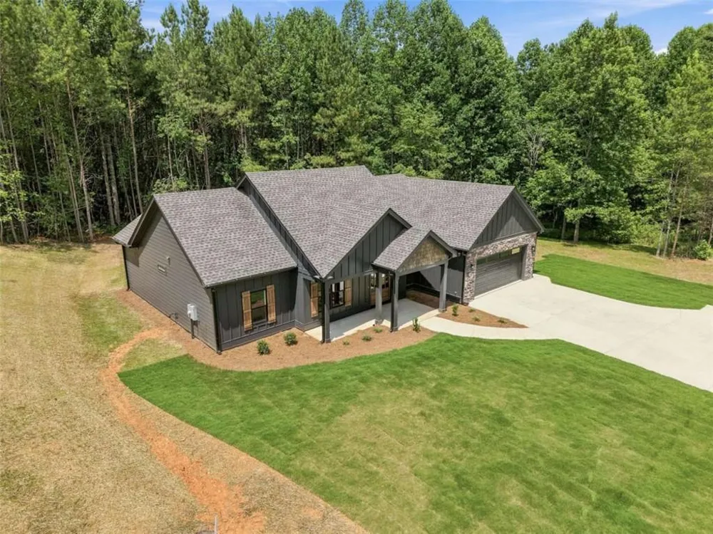 4016 Carver Mill Road Talking Rock, GA 30175