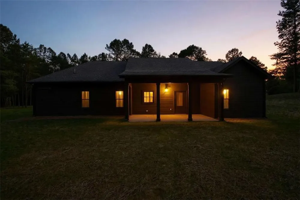 4016 Carver Mill Road Talking Rock, GA 30175