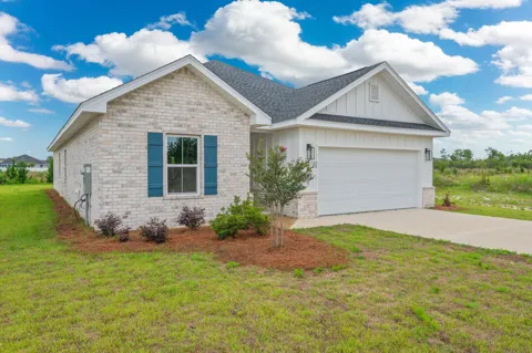 3082 Lucky Farm Lane