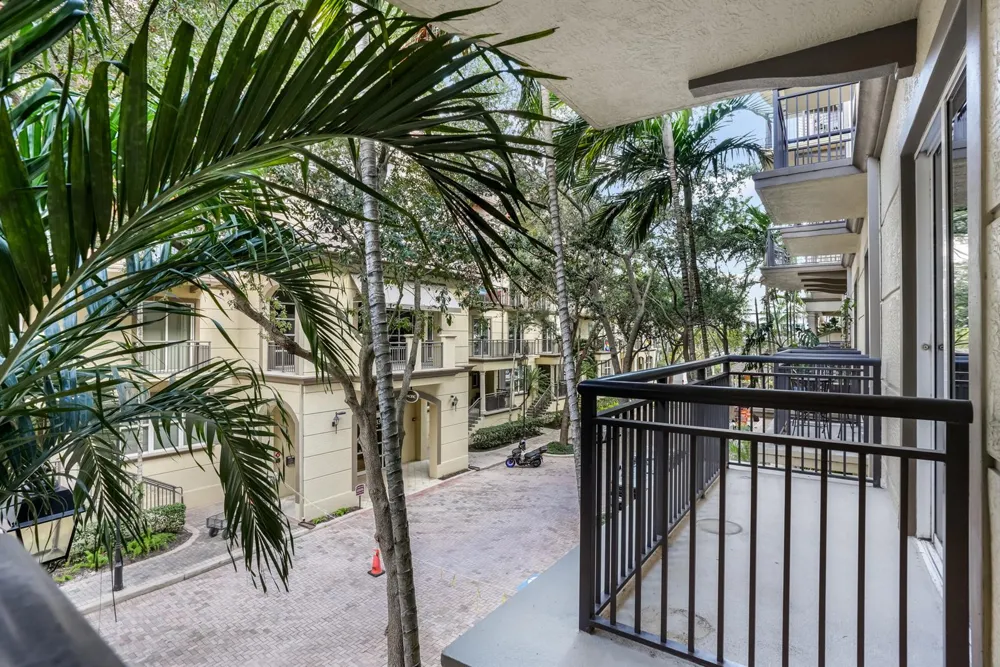 2609 NE 14th Avenue #114 Wilton Manors, FL 33334