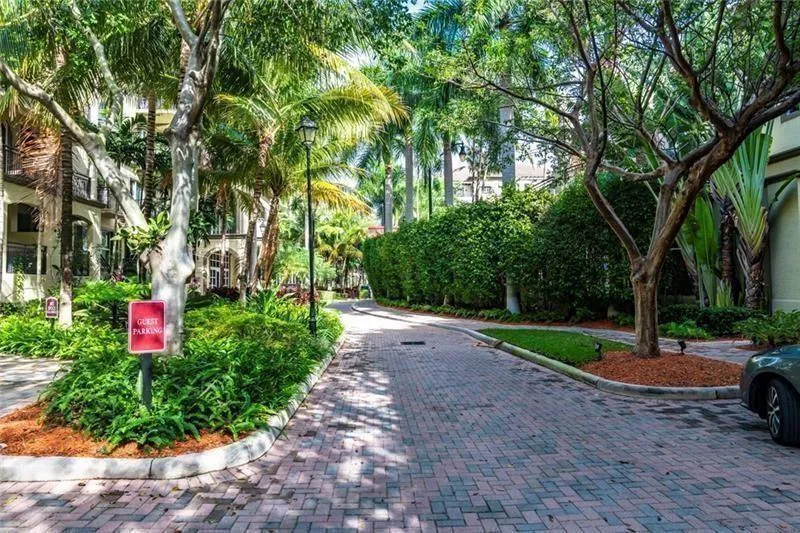 2609 NE 14th Avenue #114 Wilton Manors, FL 33334