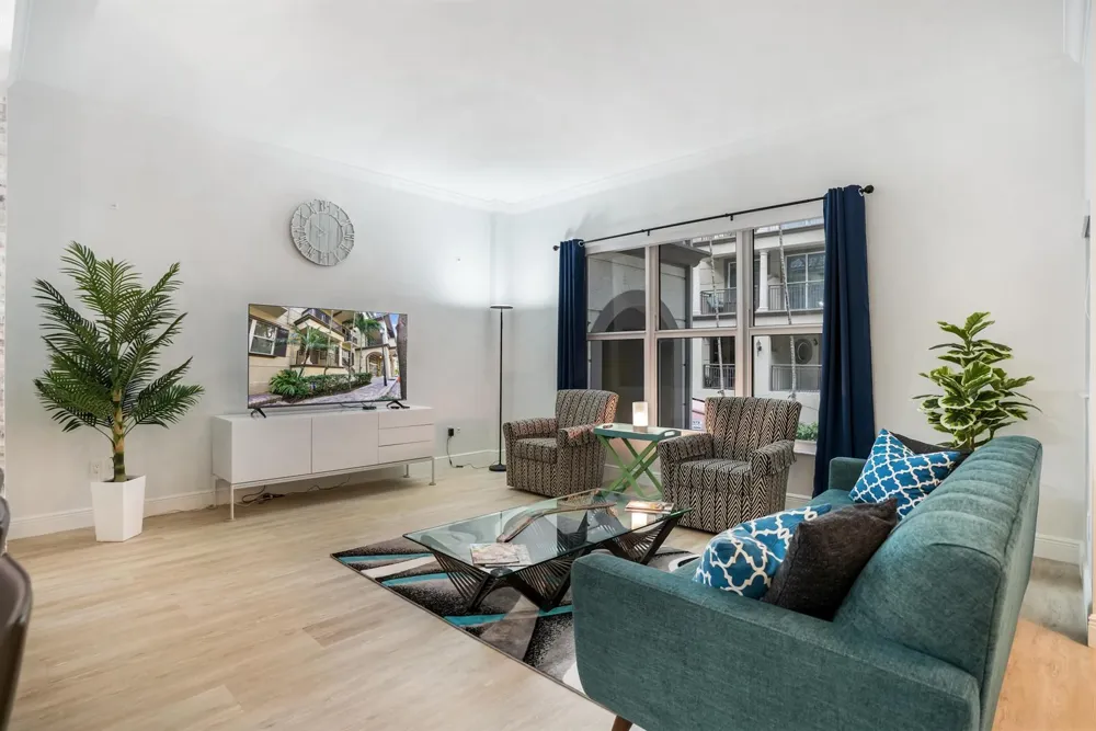 2609 NE 14th Avenue #114 Wilton Manors, FL 33334