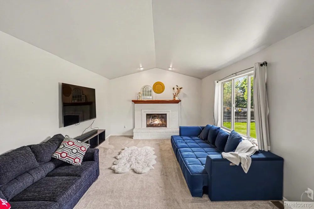 25932 Cobblers Lane Lyon Charter Township, MI 48178