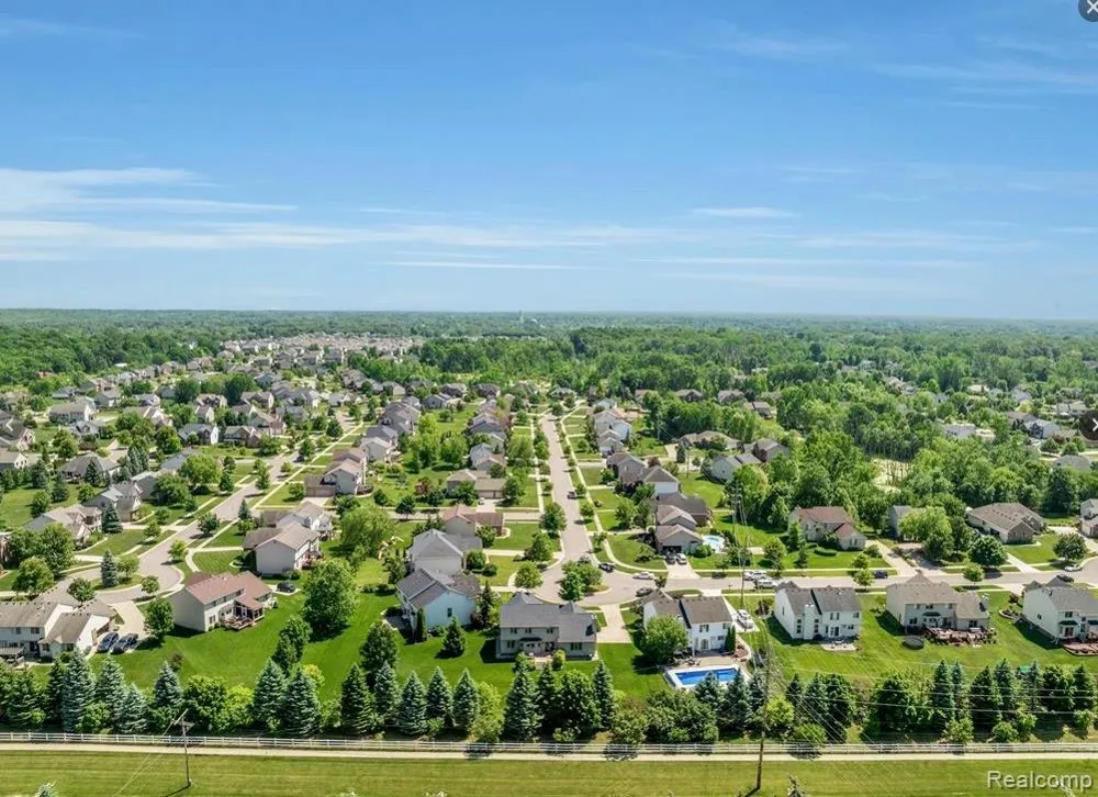 25932 Cobblers Lane Lyon Charter Township, MI 48178