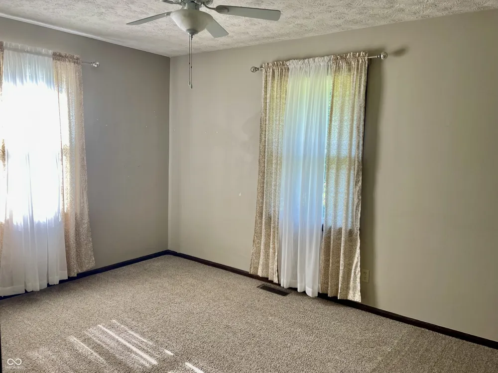 3812 E County Road 700 S Cloverdale, IN 46120