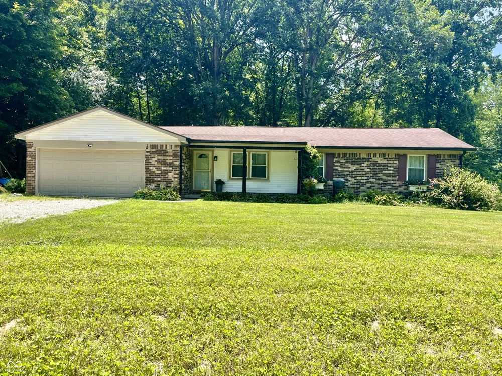 3812 E County Road 700 S Cloverdale, IN 46120