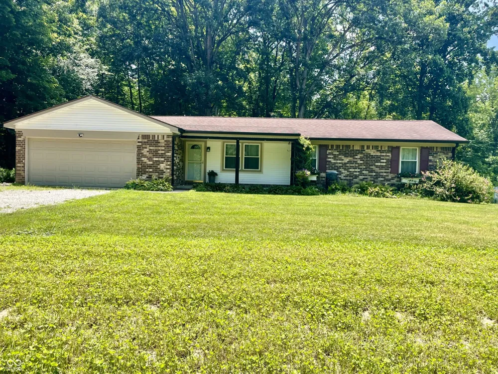 3812 E County Road 700 S Cloverdale, IN 46120