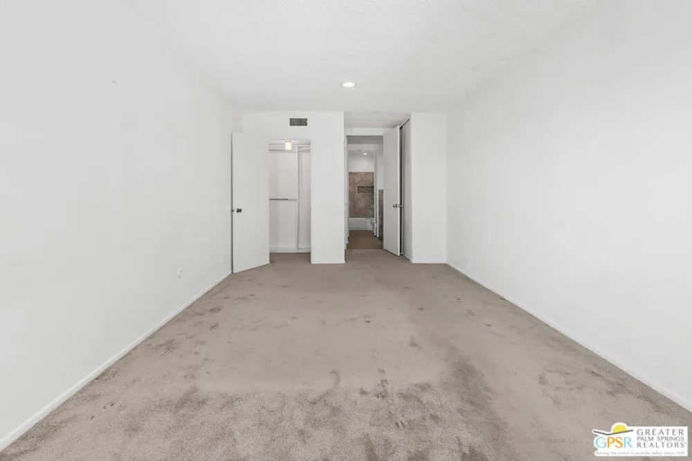 1401 Valley View Road #321 Glendale, CA 91202