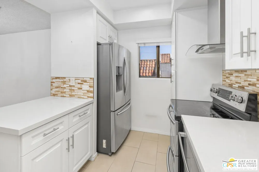 1401 Valley View Road #321 Glendale, CA 91202