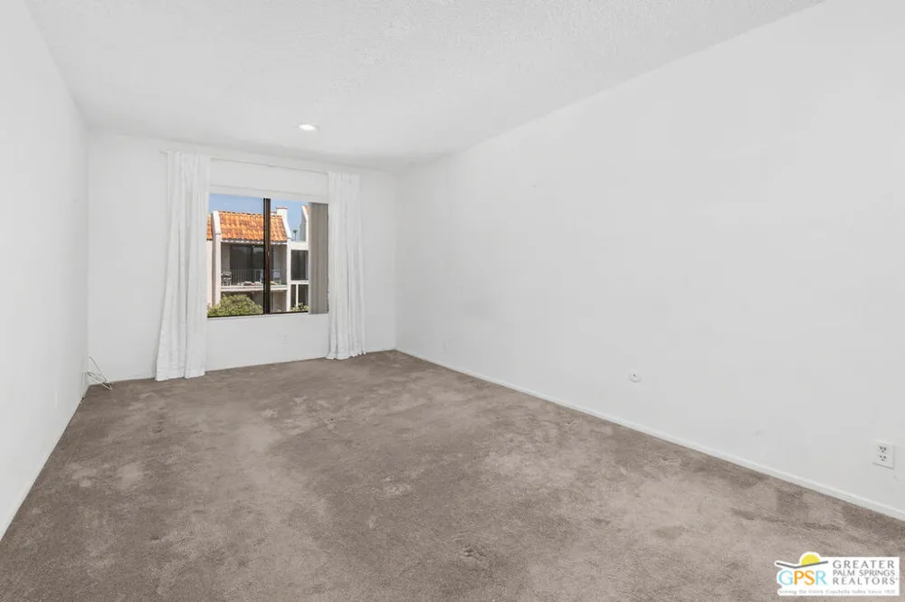 1401 Valley View Road #321 Glendale, CA 91202