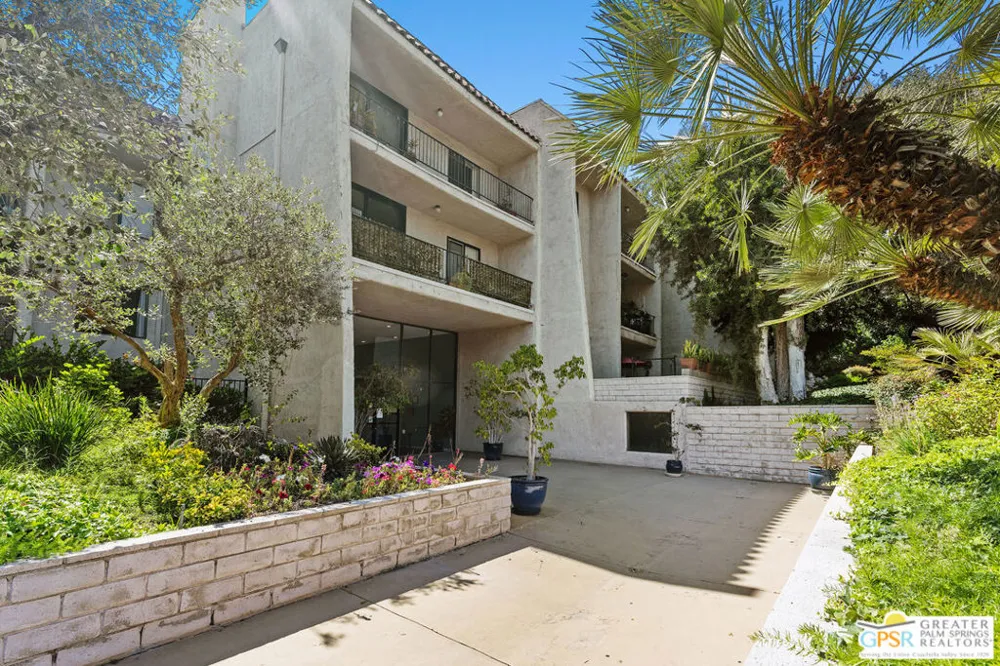 1401 Valley View Road #321 Glendale, CA 91202