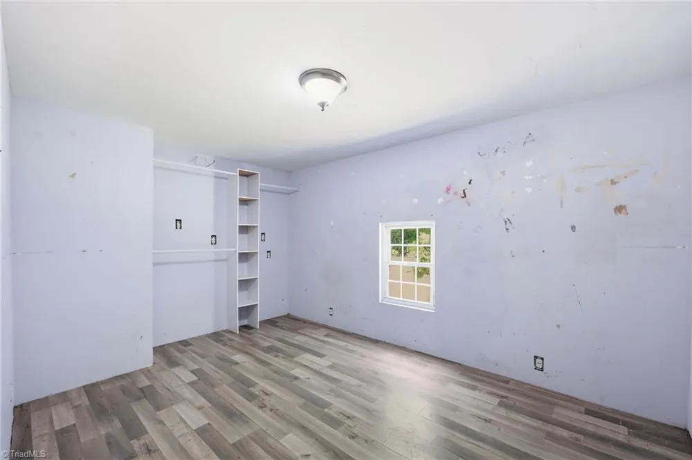 5824 Chestnut Lane Snow Camp, NC 27349