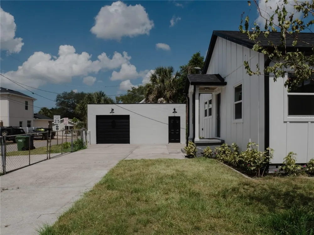 2916 21ST STREET Tampa, FL 33605