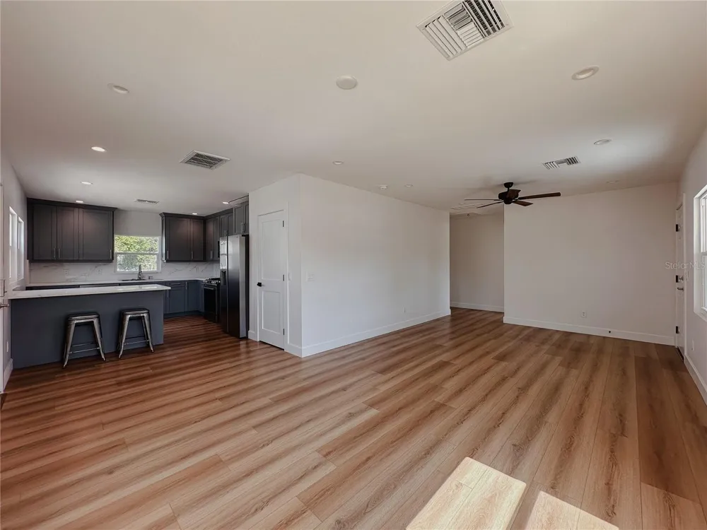 2916 21ST STREET Tampa, FL 33605