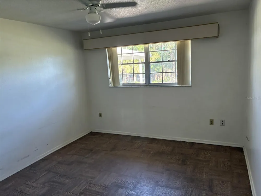 4926 MAGNOLIA RIDGE ROAD Fruitland Park, FL 34731