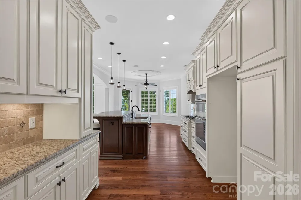 3225 Lake Pointe Drive Belmont, NC 28012