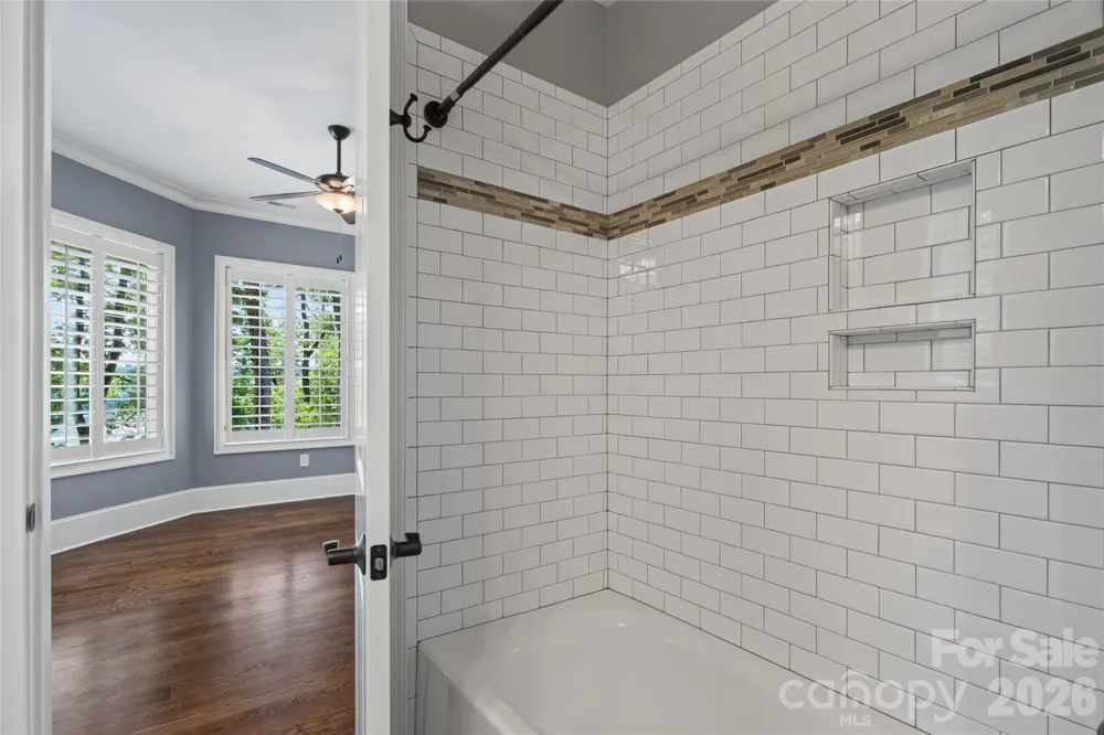 3225 Lake Pointe Drive Belmont, NC 28012