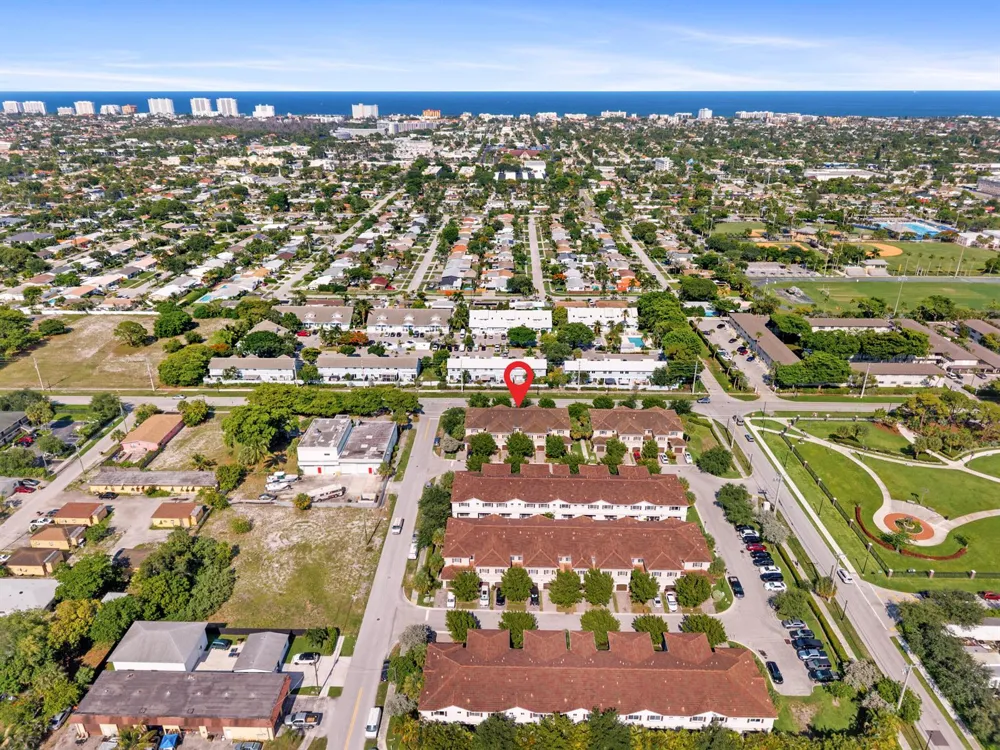 354 SE 1st Way #354 Deerfield Beach, FL 33441
