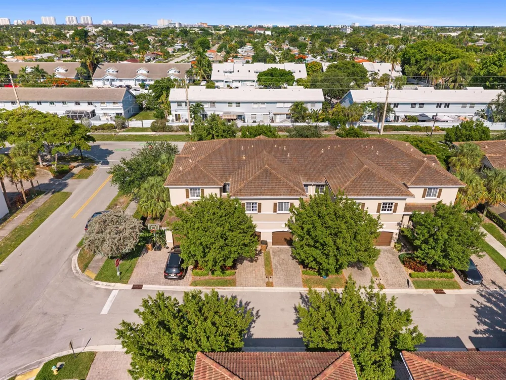 354 SE 1st Way #354 Deerfield Beach, FL 33441