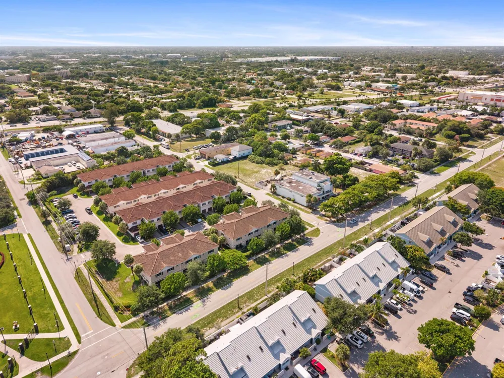 354 SE 1st Way #354 Deerfield Beach, FL 33441