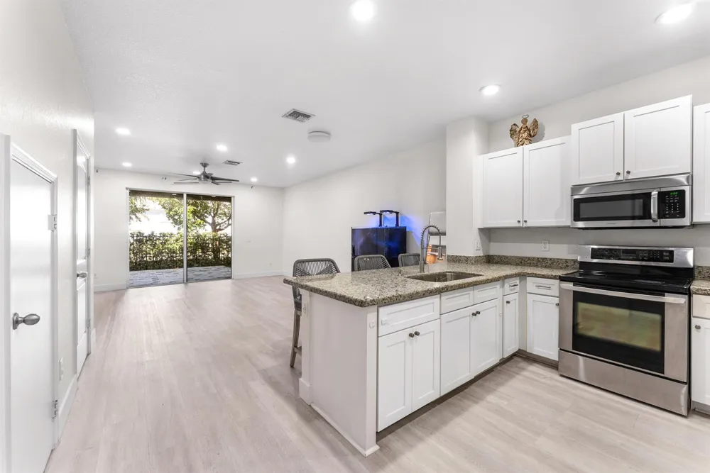 354 SE 1st Way #354 Deerfield Beach, FL 33441
