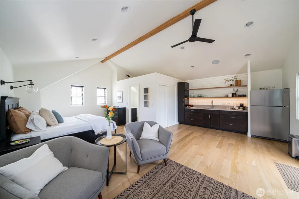 252 Porcupine Lane Chelan, WA 98816